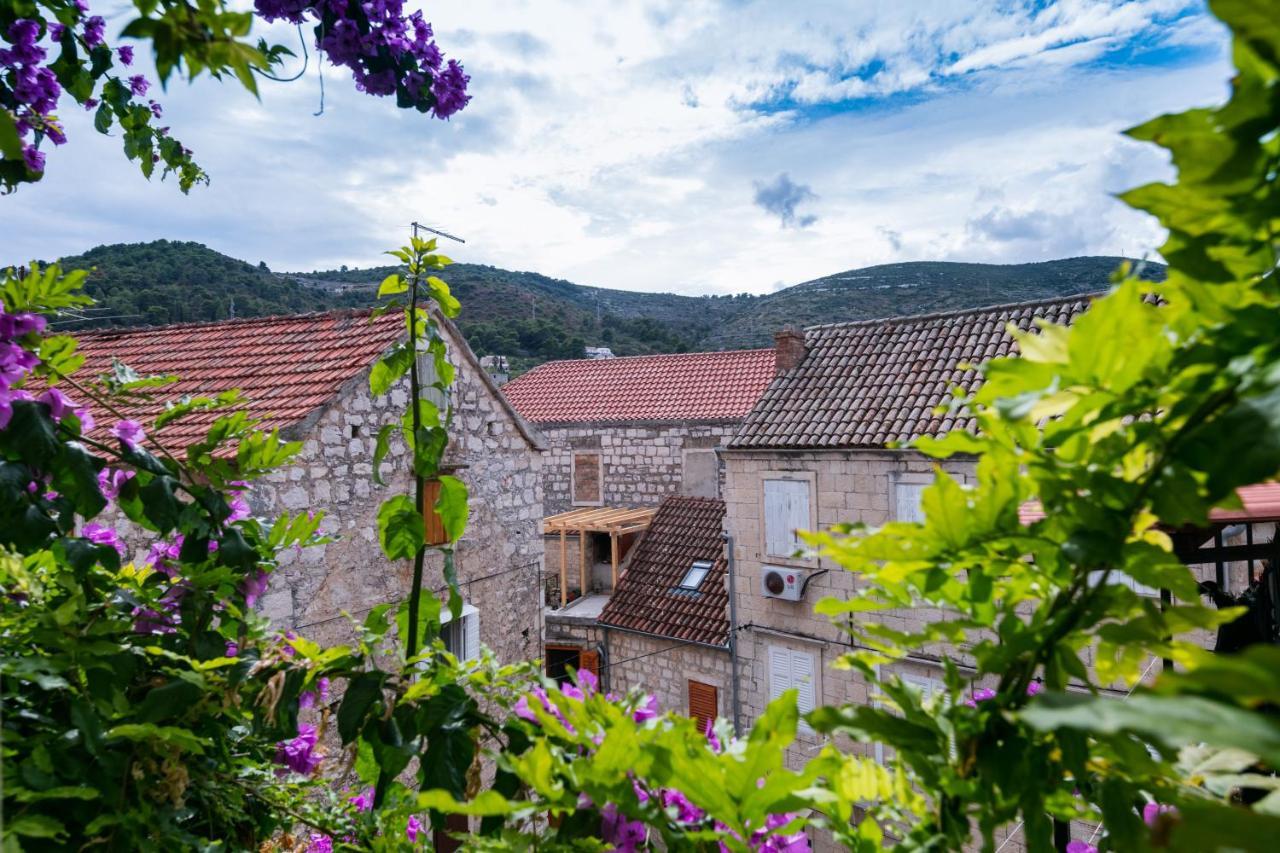 B&B Villa Vis Exterior foto